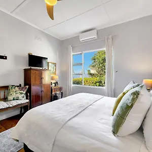 Guest house Bluegum Hill &