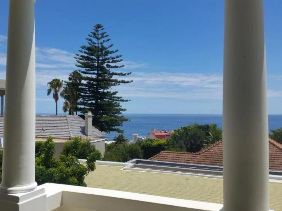 Guest house The Walden Suites Cape Town